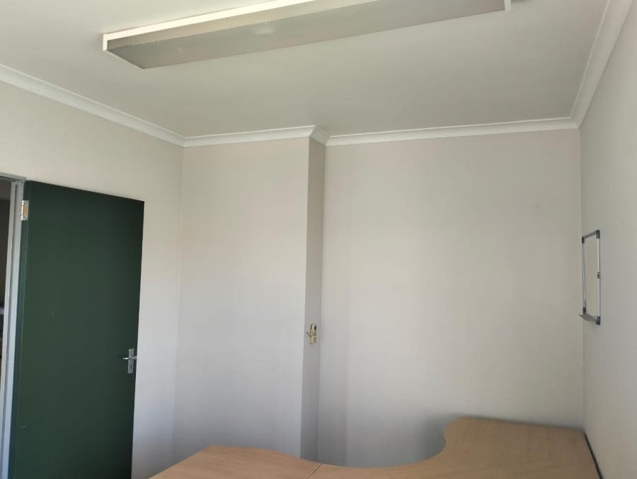 To Let commercial Property for Rent in Durbanville Western Cape